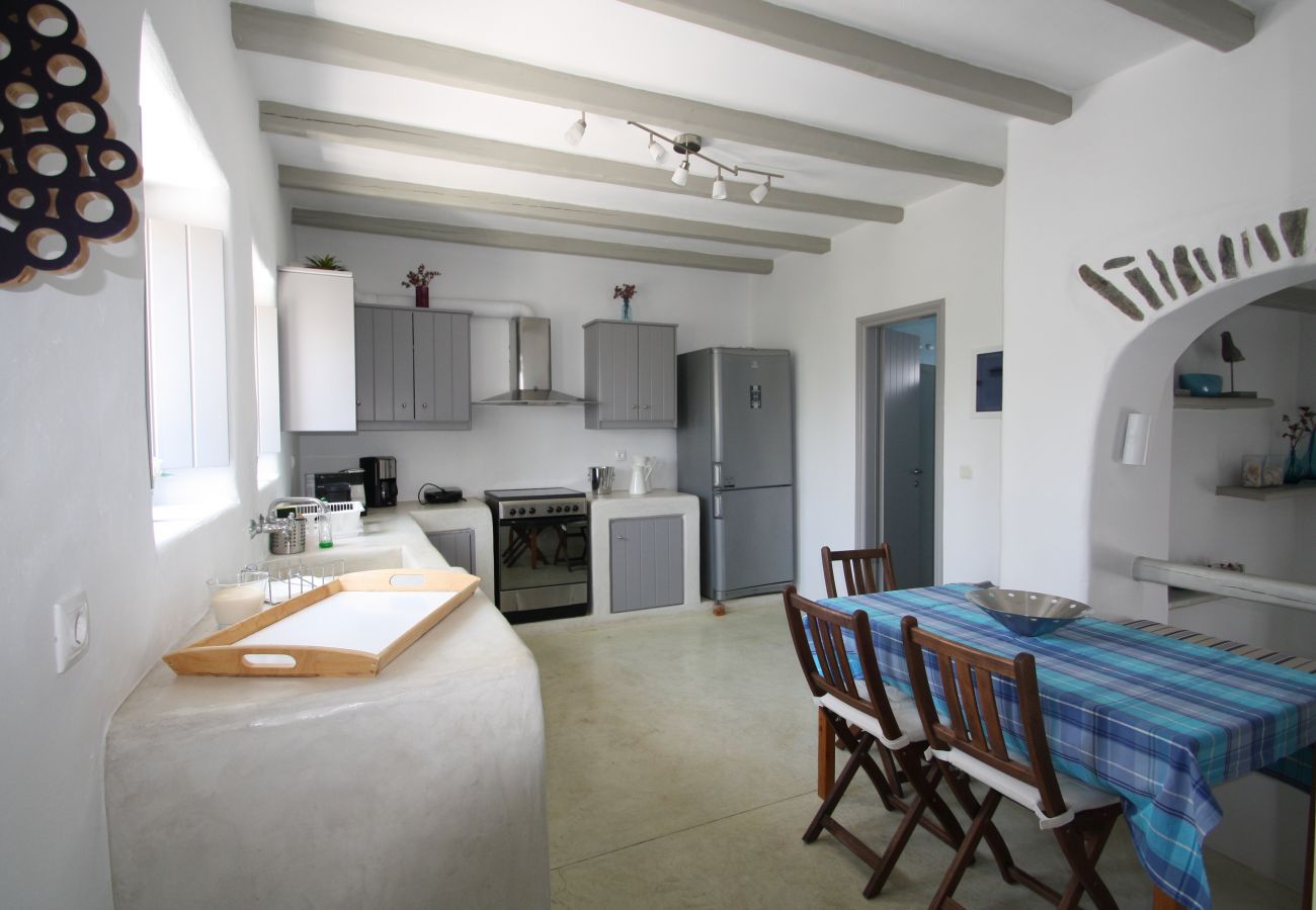 Villa in Isterni - Minimal, stunning villa- plunge pool,  sea views 