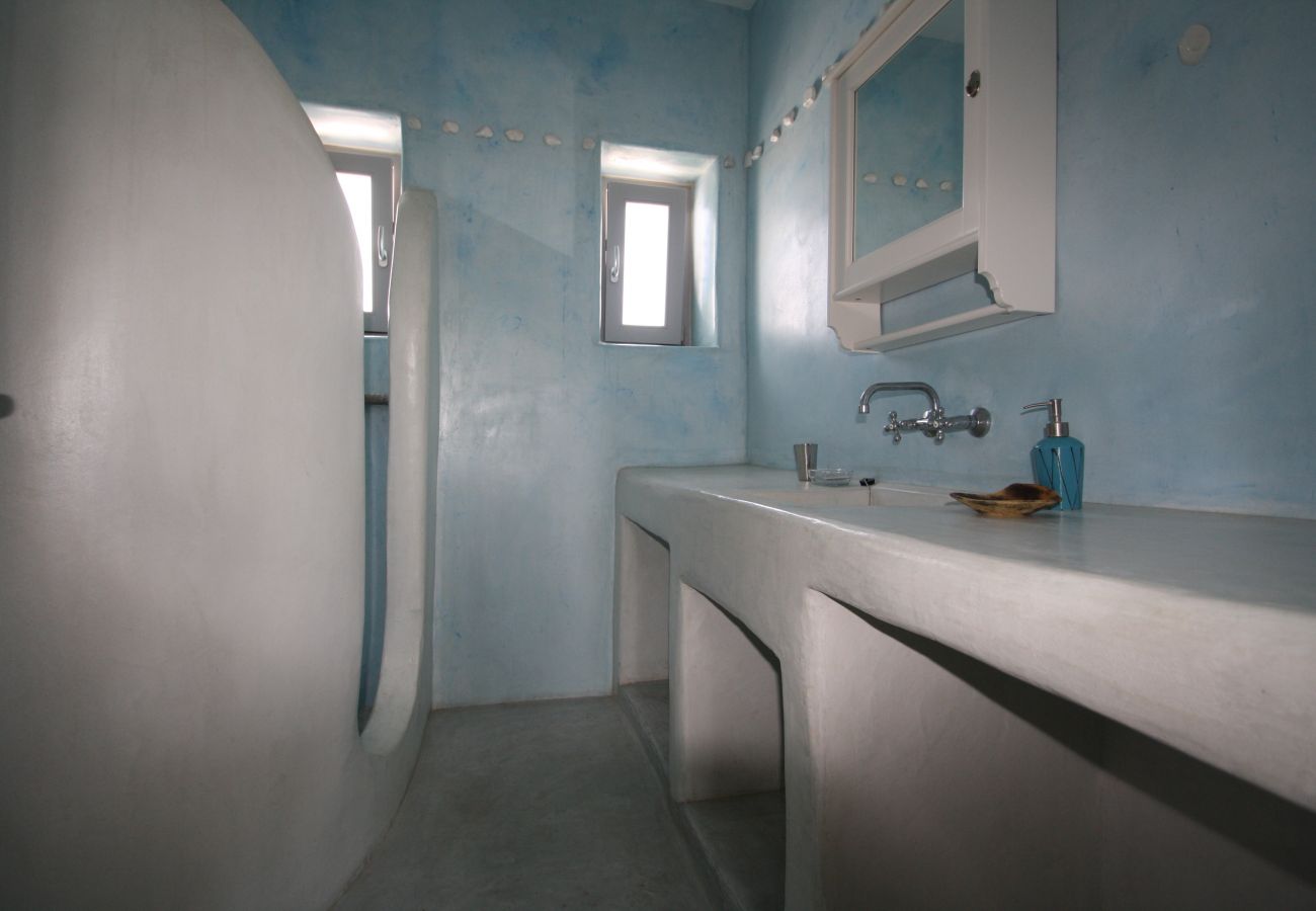 Villa in Isterni - Minimal, stunning villa- plunge pool,  sea views 