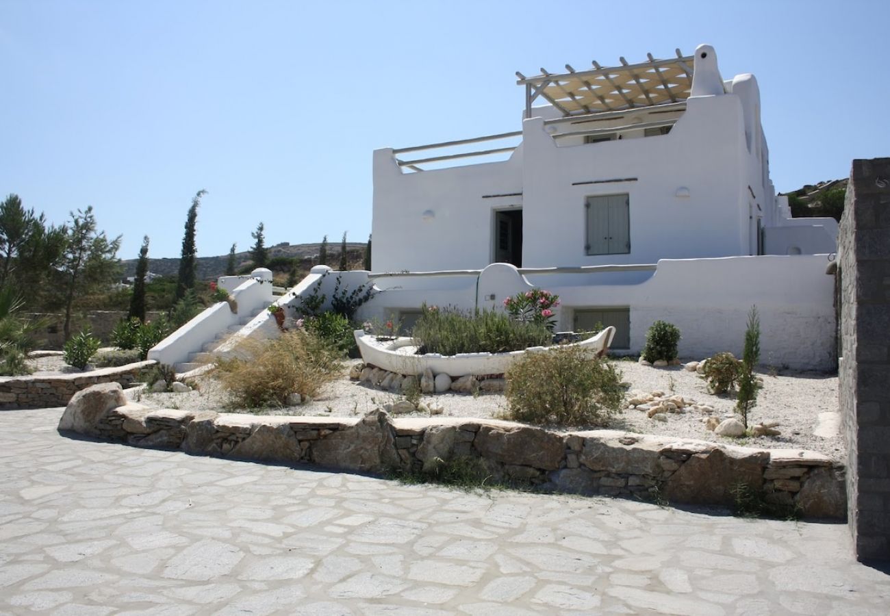 Villa in Isterni - 3-bed gorgeous villa - plunge pool & sea views 