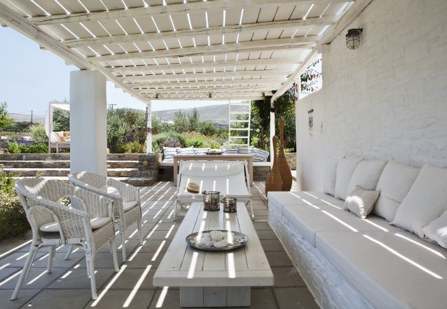 Sea Paros Villa