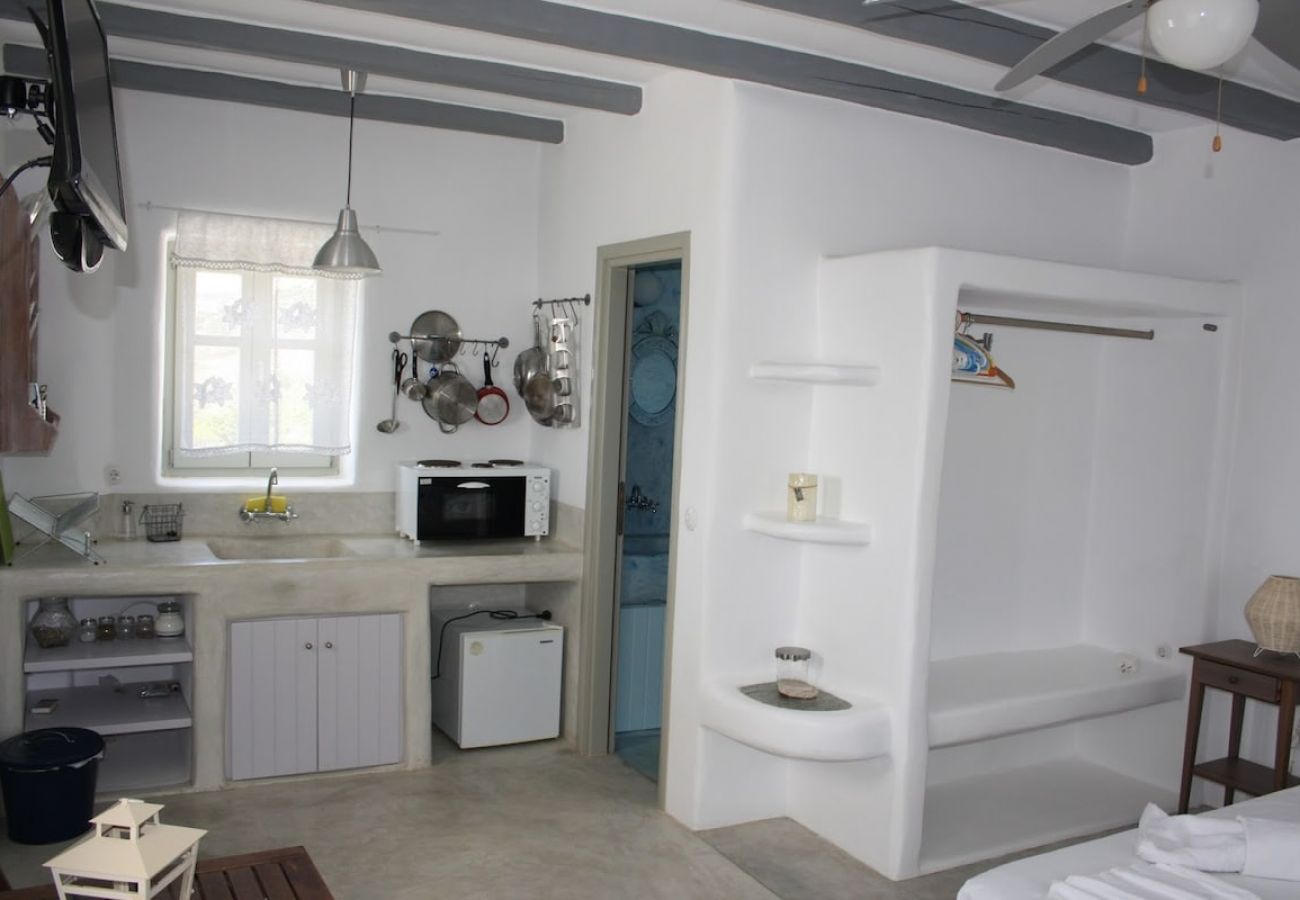 Studio in Isterni - 180o Sea View Studio, super veranda 