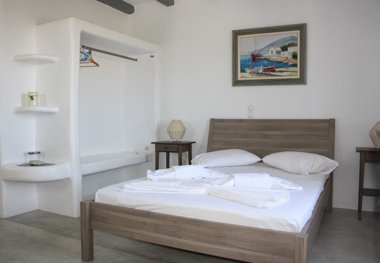 Studio in Isterni - 180o Sea View Studio, super veranda 