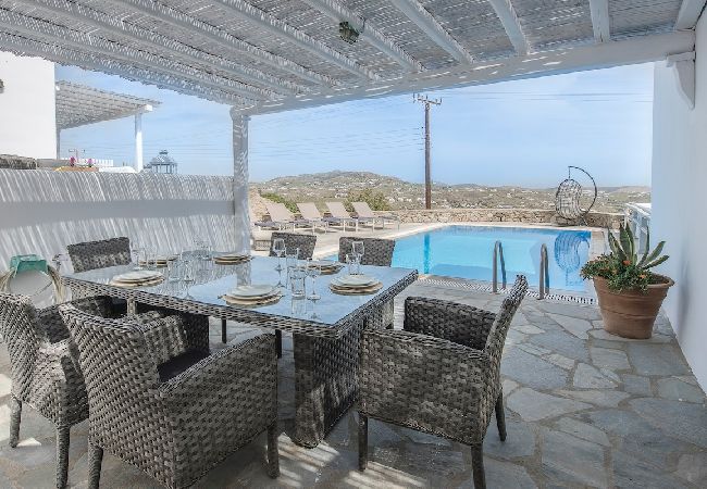 Villa in Mykonos - Mykonos Psarrou villas for 18 people 