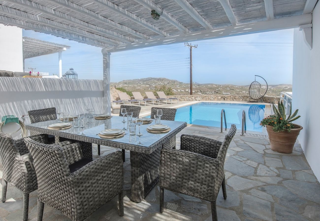 Villa in Mykonos - Mykonos Psarrou villas for 18 people 