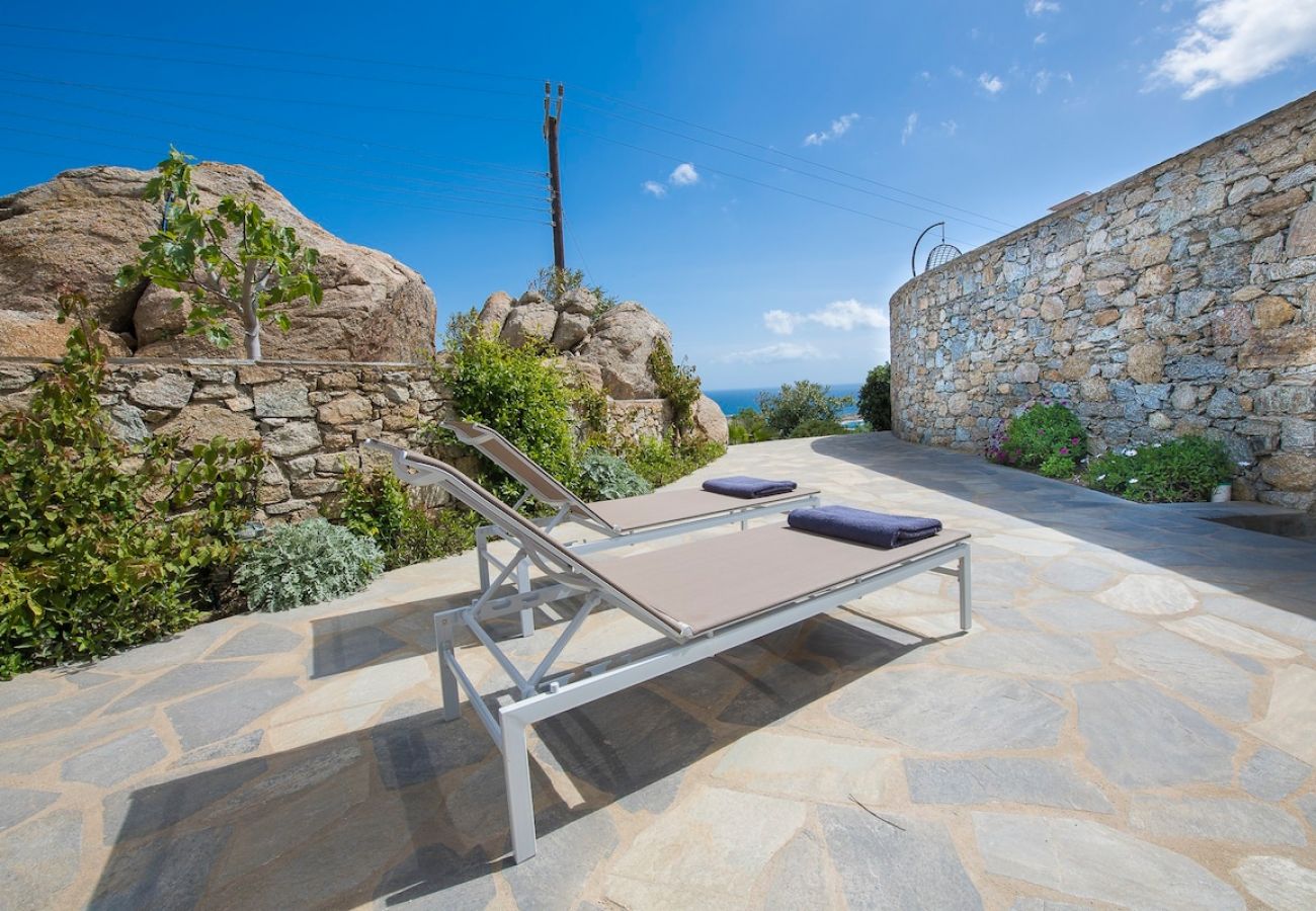 Villa in Mykonos - Mykonos Psarrou villas for 18 people 