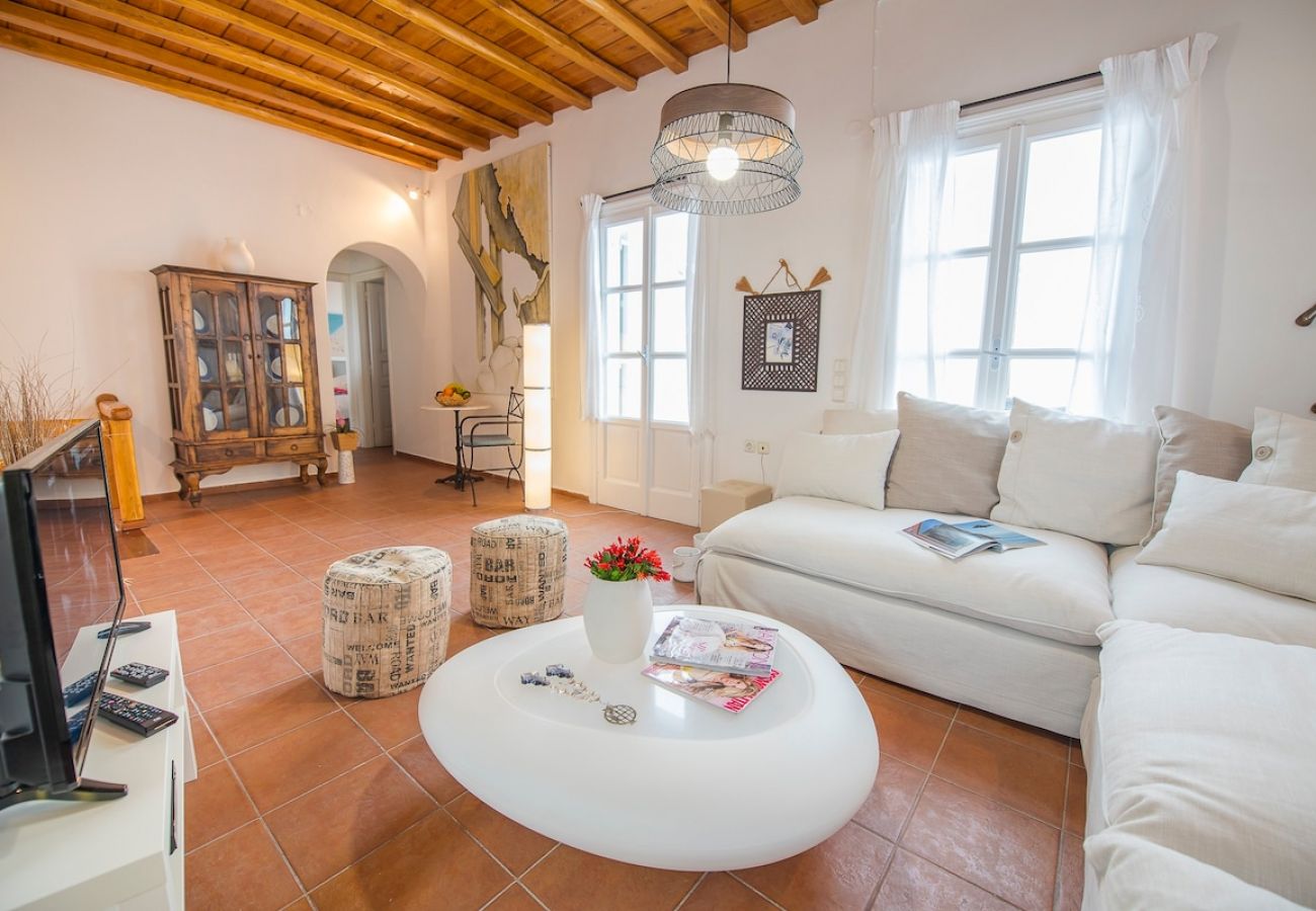 Villa in Mykonos - Mykonos Psarrou villas for 18 people 