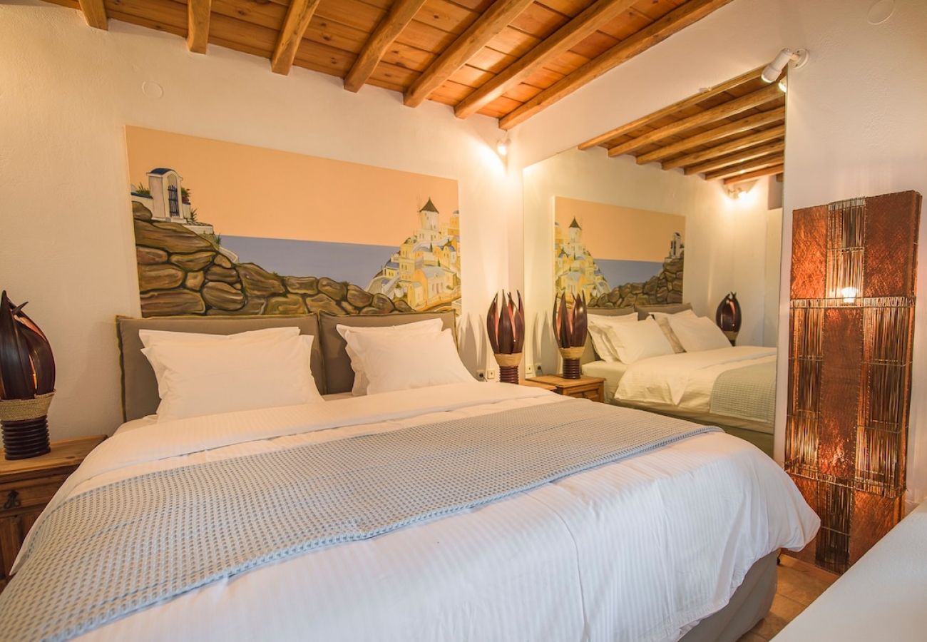 Villa in Mykonos - Mykonos Psarrou villas for 18 people 