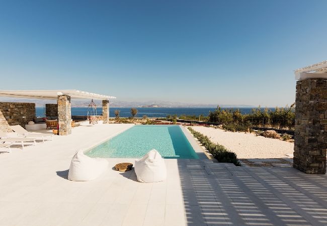 Villa in Ampelas - Seafront VIP 