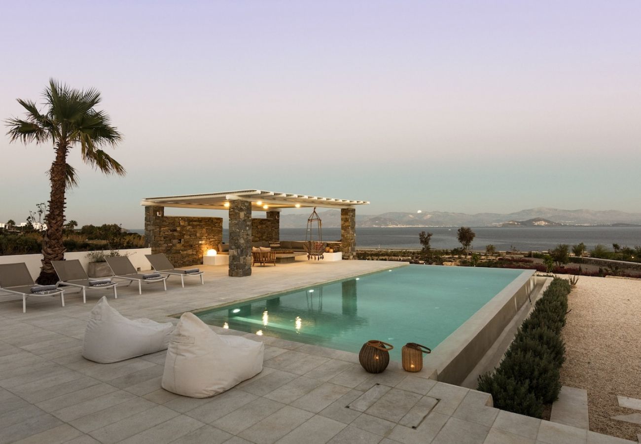 Villa in Ampelas - Seafront VIP 