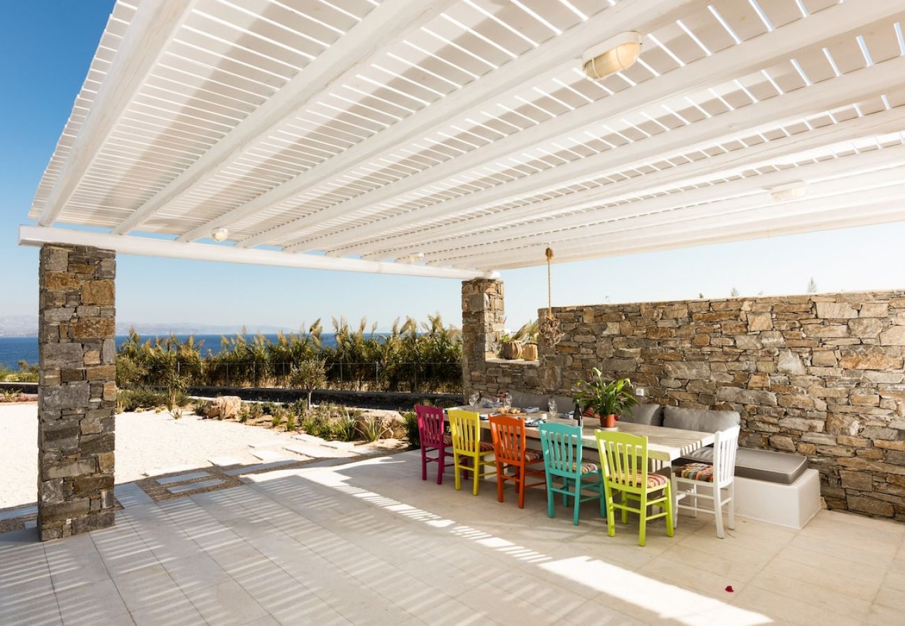 Villa in Ampelas - Seafront VIP 