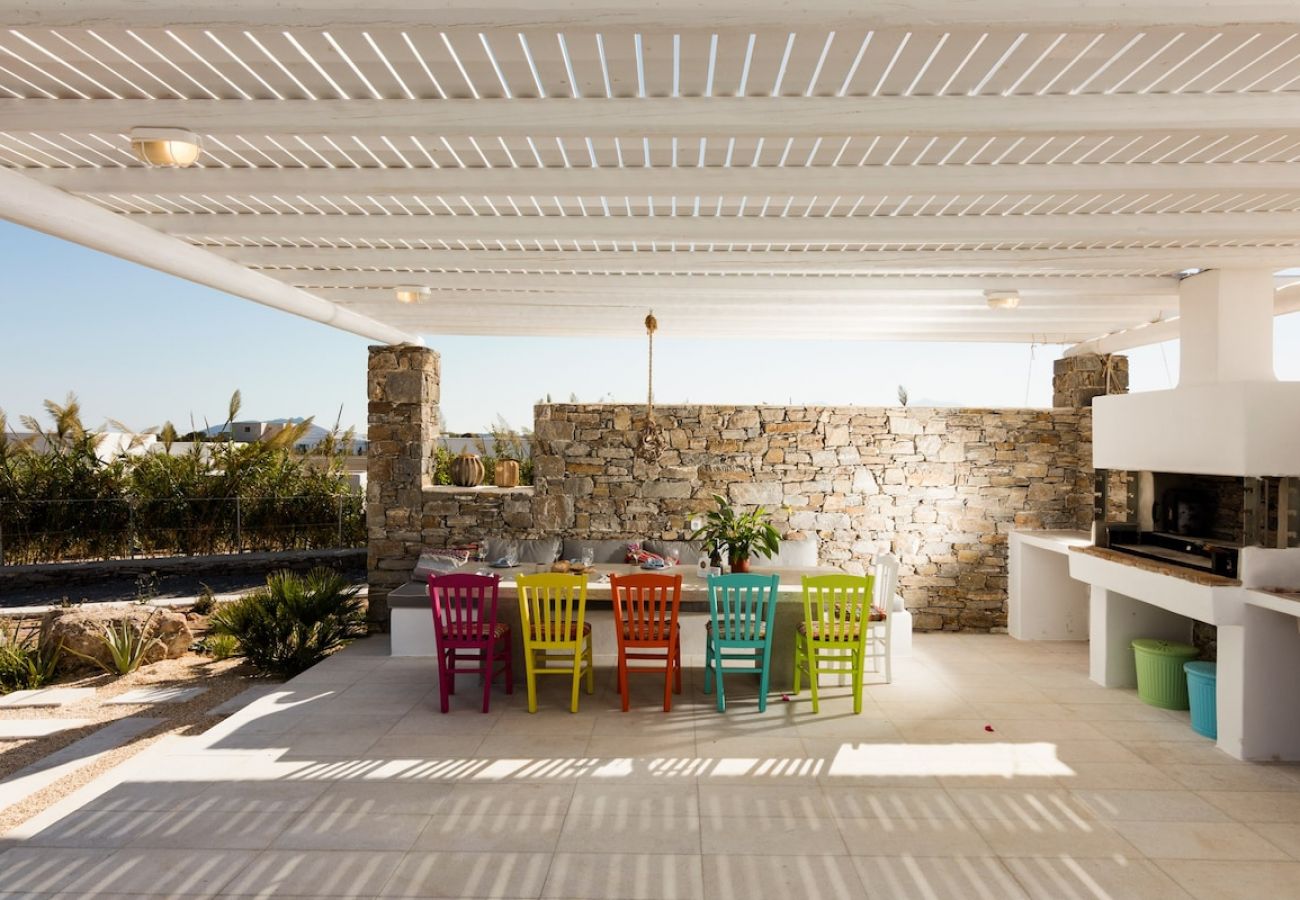 Villa in Ampelas - Seafront VIP 