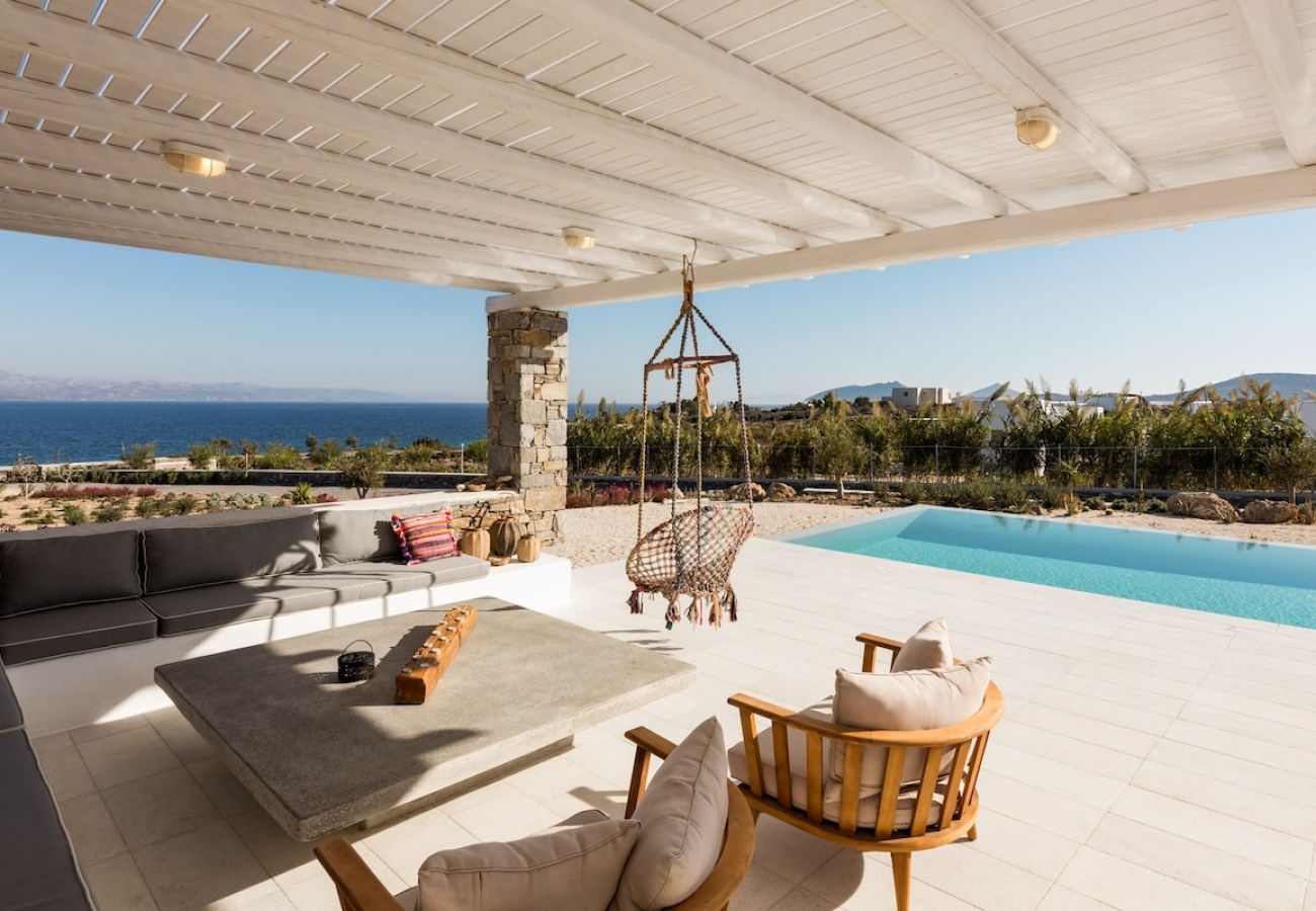 Villa in Ampelas - Seafront VIP 