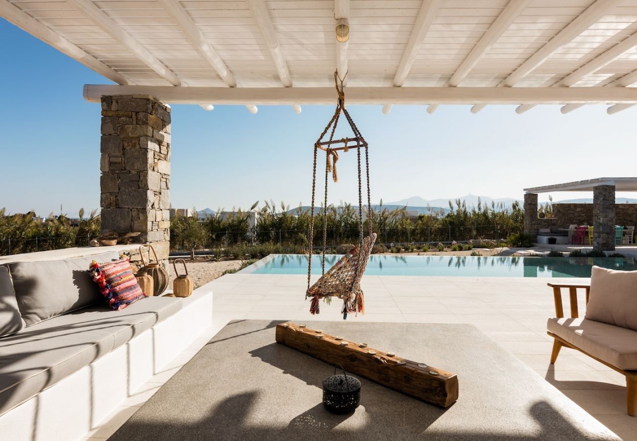 Villa in Ampelas - Seafront VIP 