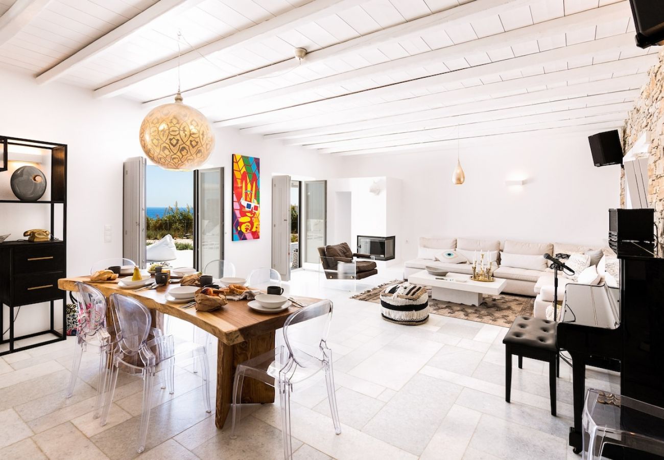 Villa in Ampelas - Seafront VIP 
