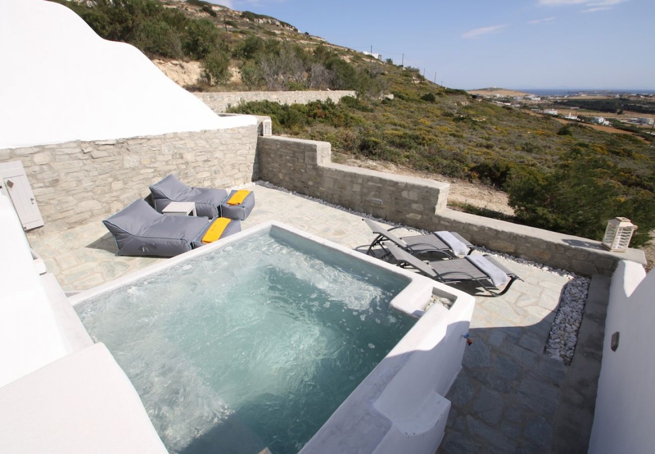 Villa in Isterni - 3-bed villa with stunning sea views, plunge pool 