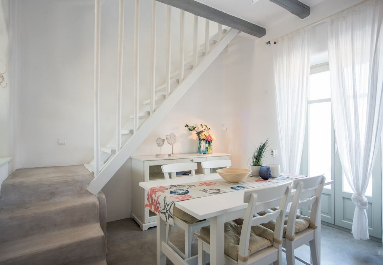 Villa in Isterni - 3-bed villa with stunning sea views, plunge pool 