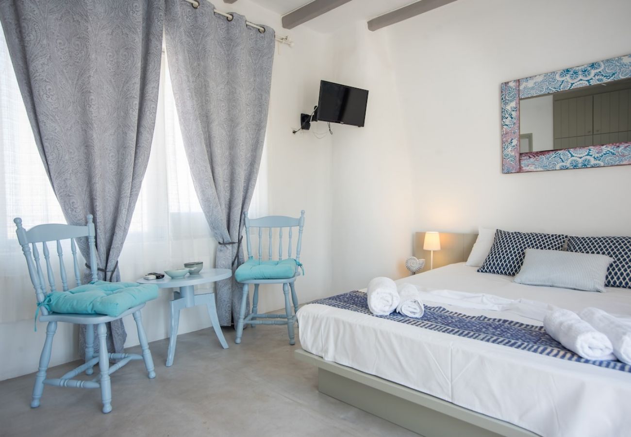 Villa in Isterni - 3-bed villa with stunning sea views, plunge pool 