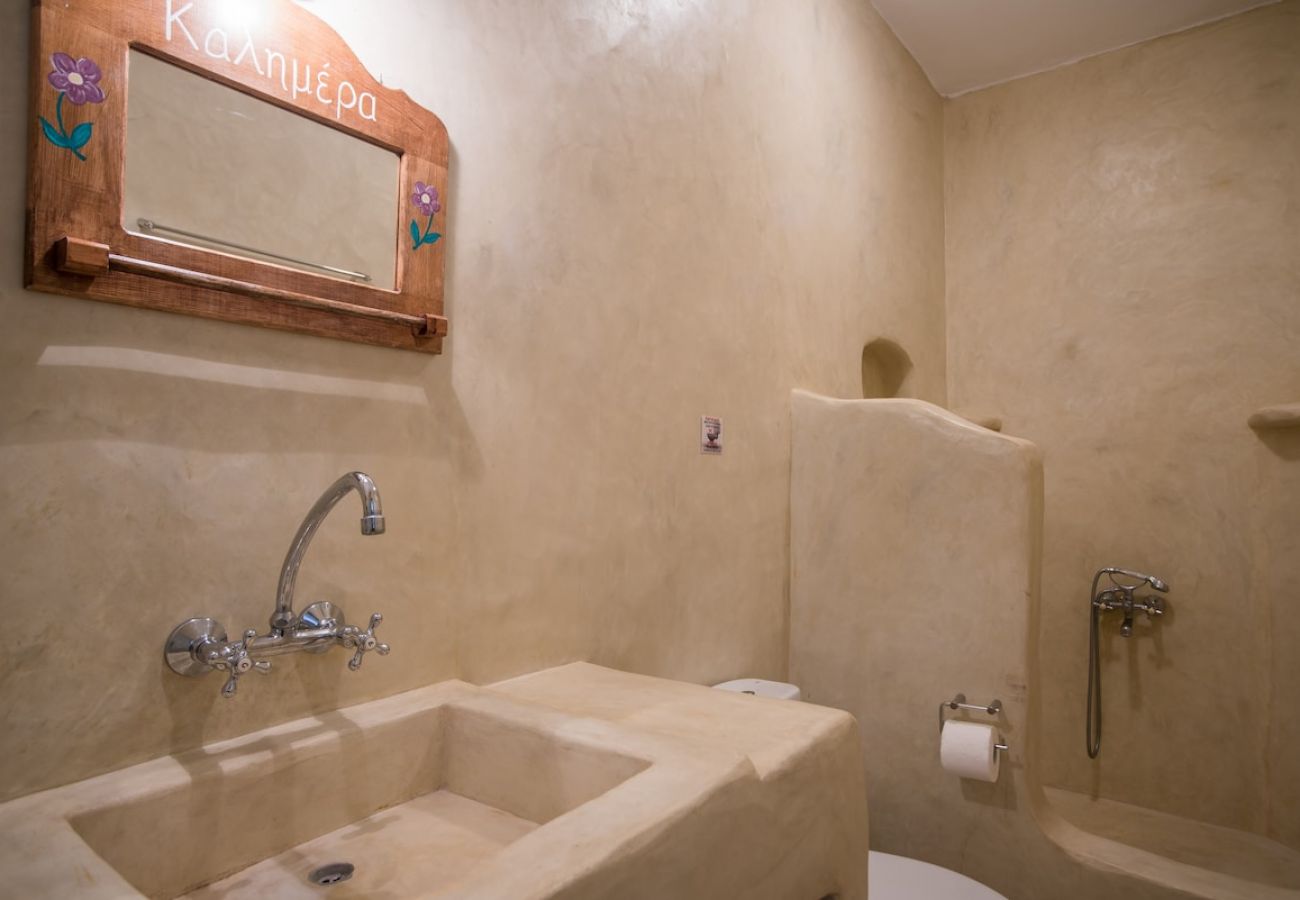 Villa in Isterni - 3-bed villa with stunning sea views, plunge pool 