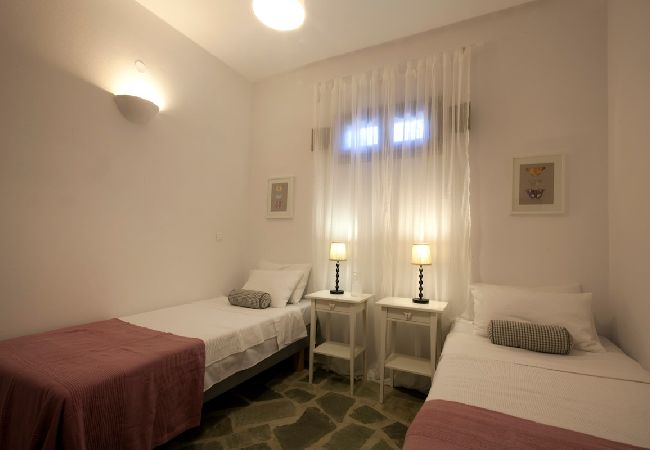 Villa in Santa Maria - Kallisti Villas - An oasis for 22 people  Villa in Santa Maria - Kallisti Villas - An oasis for 22 people
