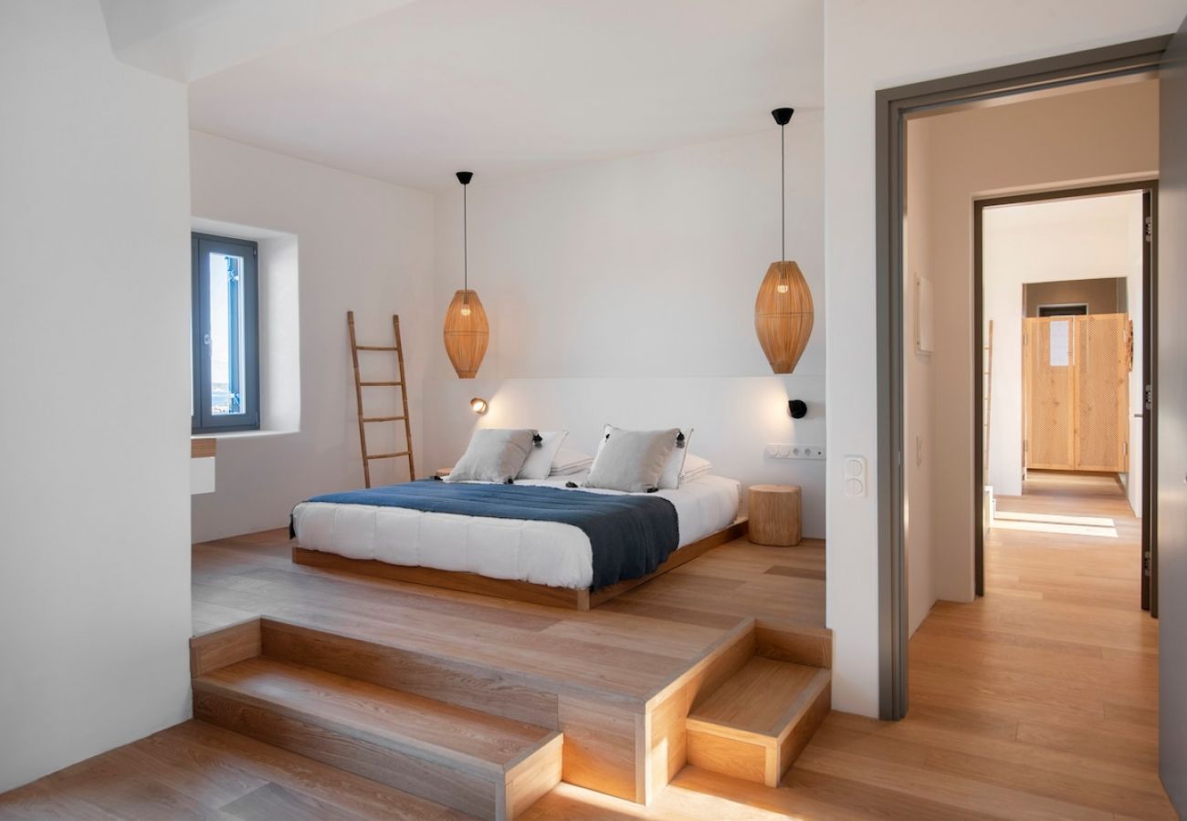 Villa in Paros - -
