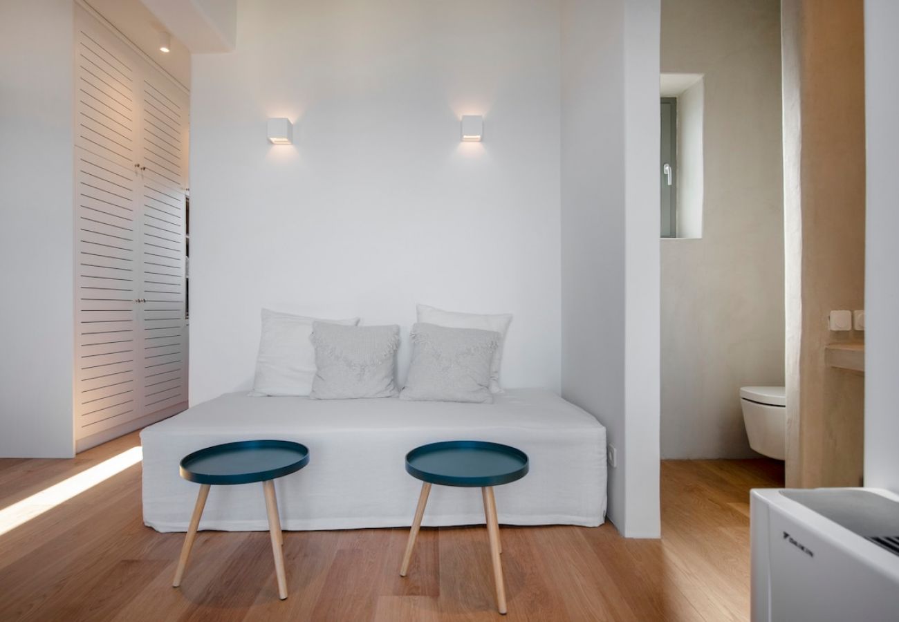 Villa in Paros - -