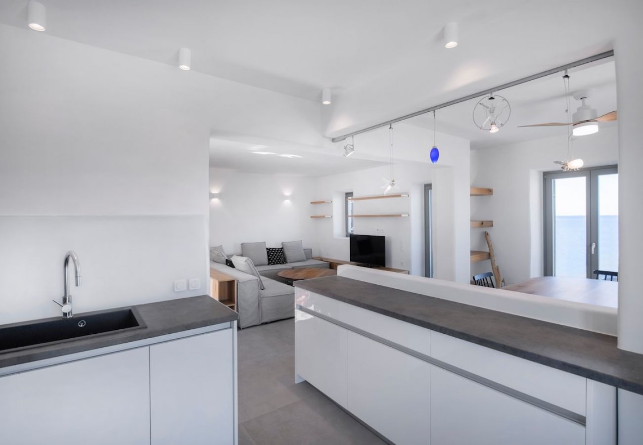 Villa in Paros - -