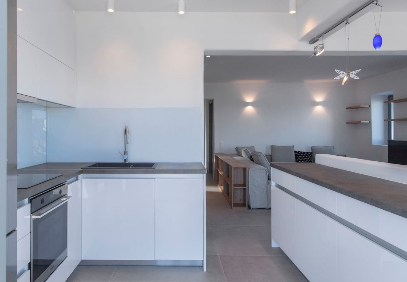 Villa in Paros - -