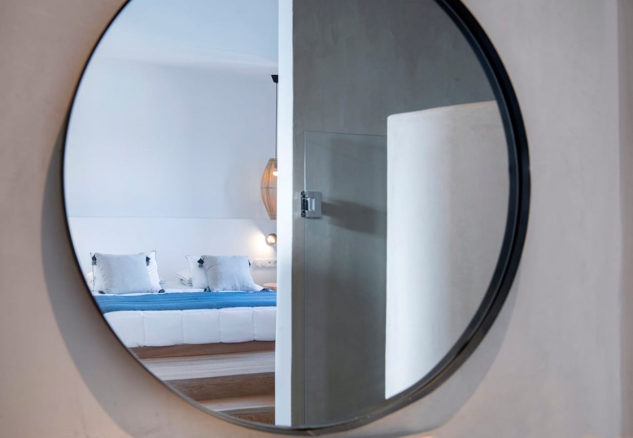 Villa in Paros - -
