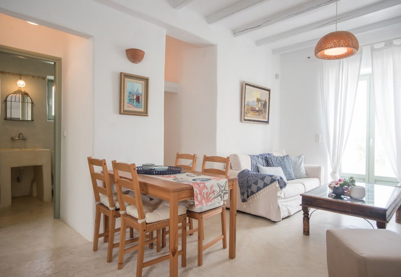 Villa in Isterni - Villa with amazing sea views & plunge pool! 