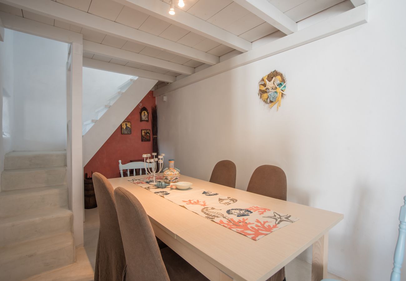 Villa in Isterni - Gorgeous island villa with plunge pool & sea views 