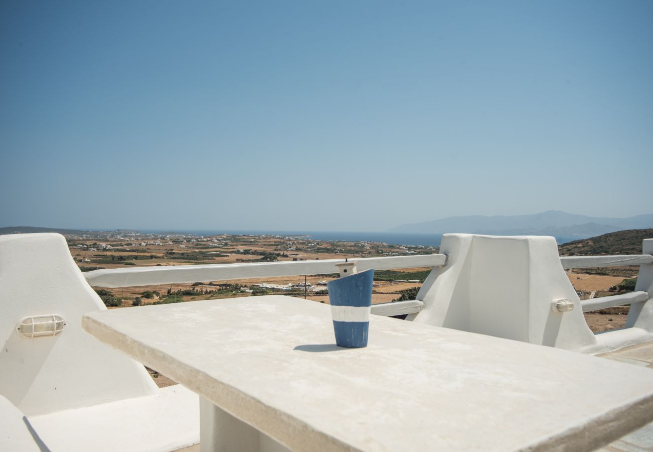 Villa in Isterni - Gorgeous island villa with plunge pool & sea views 