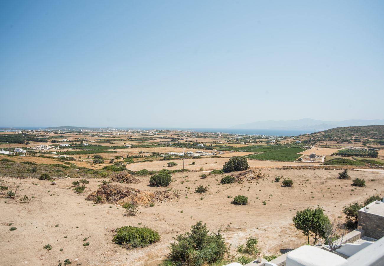 Villa in Isterni - Gorgeous island villa with plunge pool & sea views 