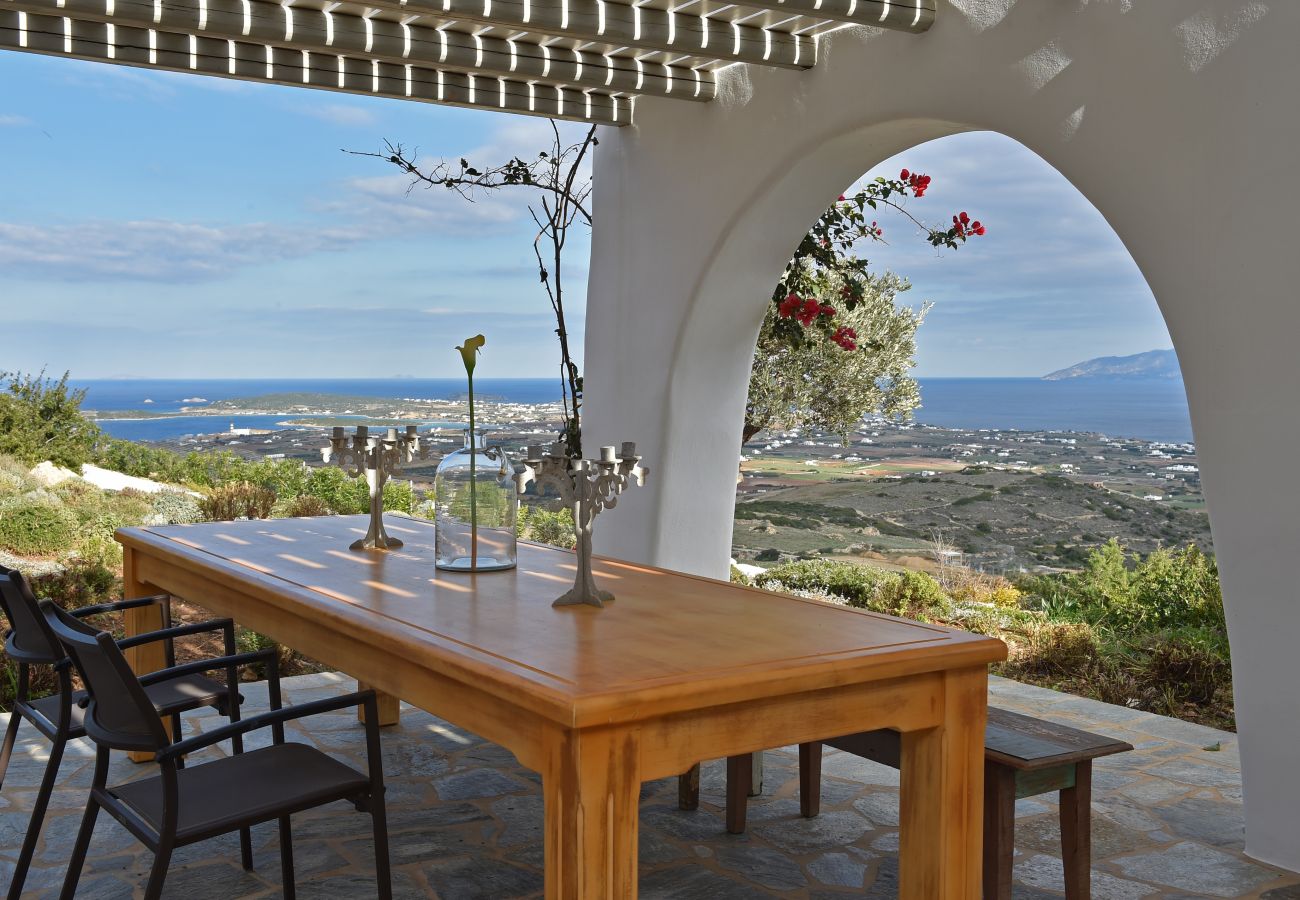Villa in Naousa - Panoramic three villa complex with helipad 