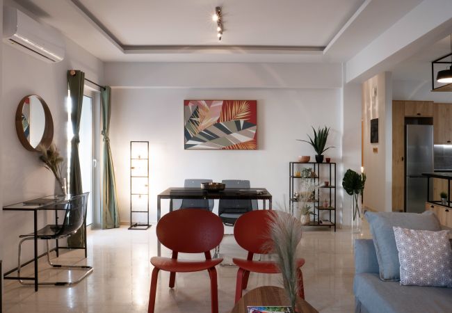 Apartment in Vyronas - Colorful, Bright, Spacious, 2BR APT in Vyronas