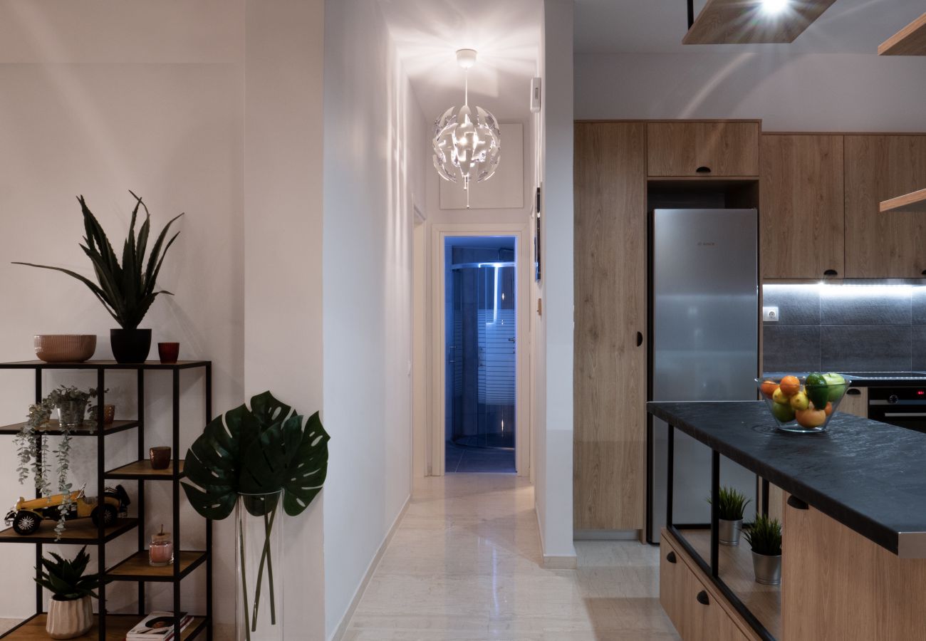 Apartment in Vyronas - Colorful, Bright, Spacious, 2BR APT in Vyronas