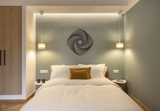 Apartment in Athens - A rare eclectic luxurious stay at Syntagma