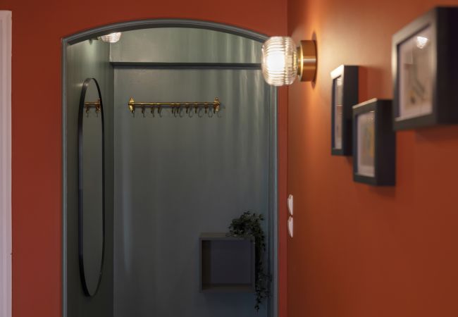 Apartment in Athens - A happy 2 BDR apartment that has a soul Apartment in Athens - A happy 2 BDR apartment that has a soul