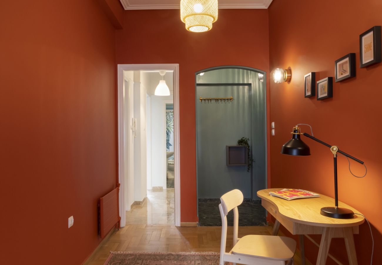 Apartment in Athens - A new happy 2 BDR apartment that has a soul