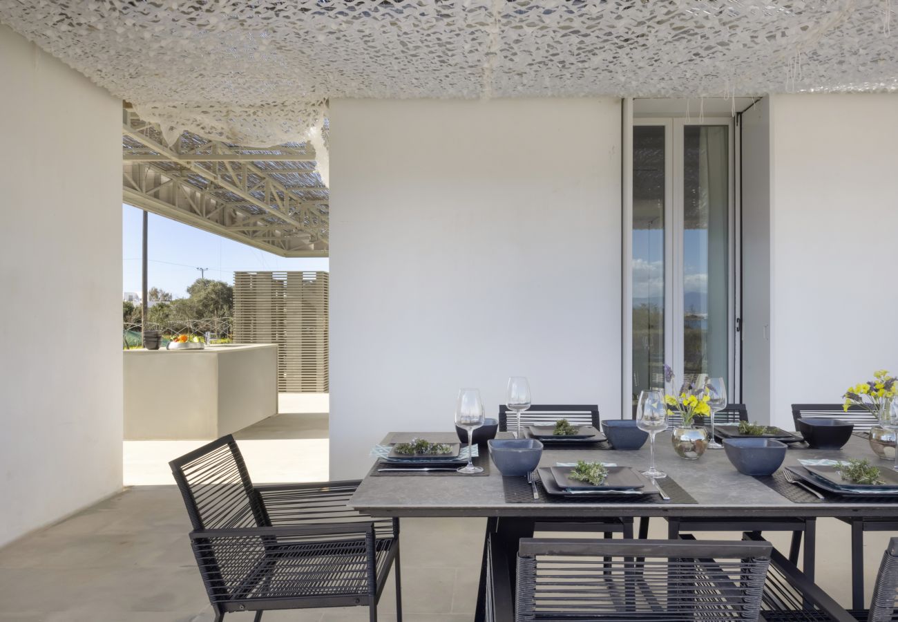 Villa in Santa Maria - Luxuriousness and Coastal Design
