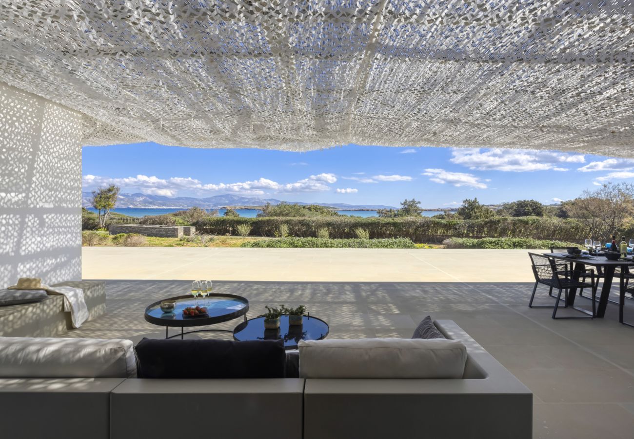 Villa in Santa Maria - Luxuriousness and Coastal Design