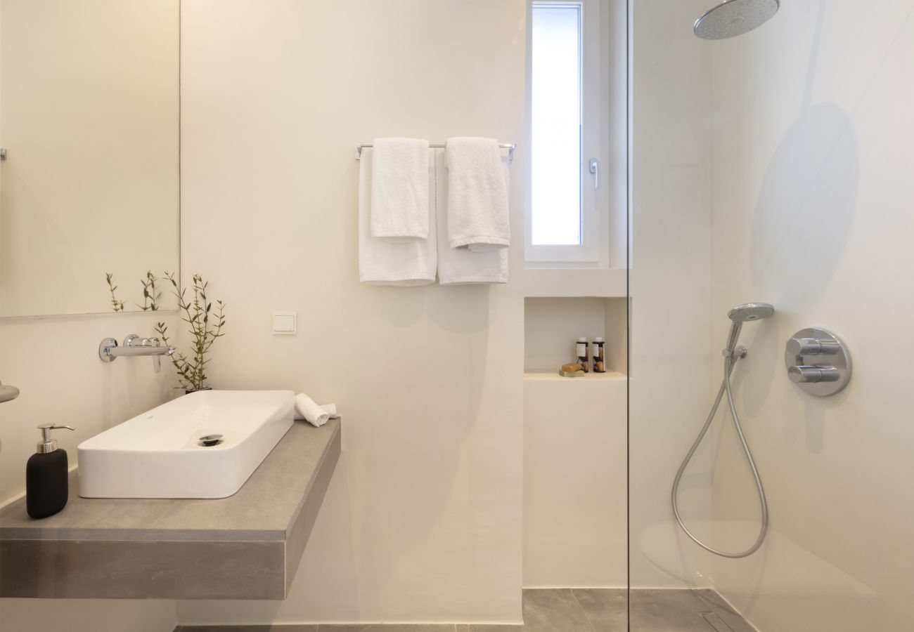 Villa in Santa Maria - Luxuriousness and Coastal Design
