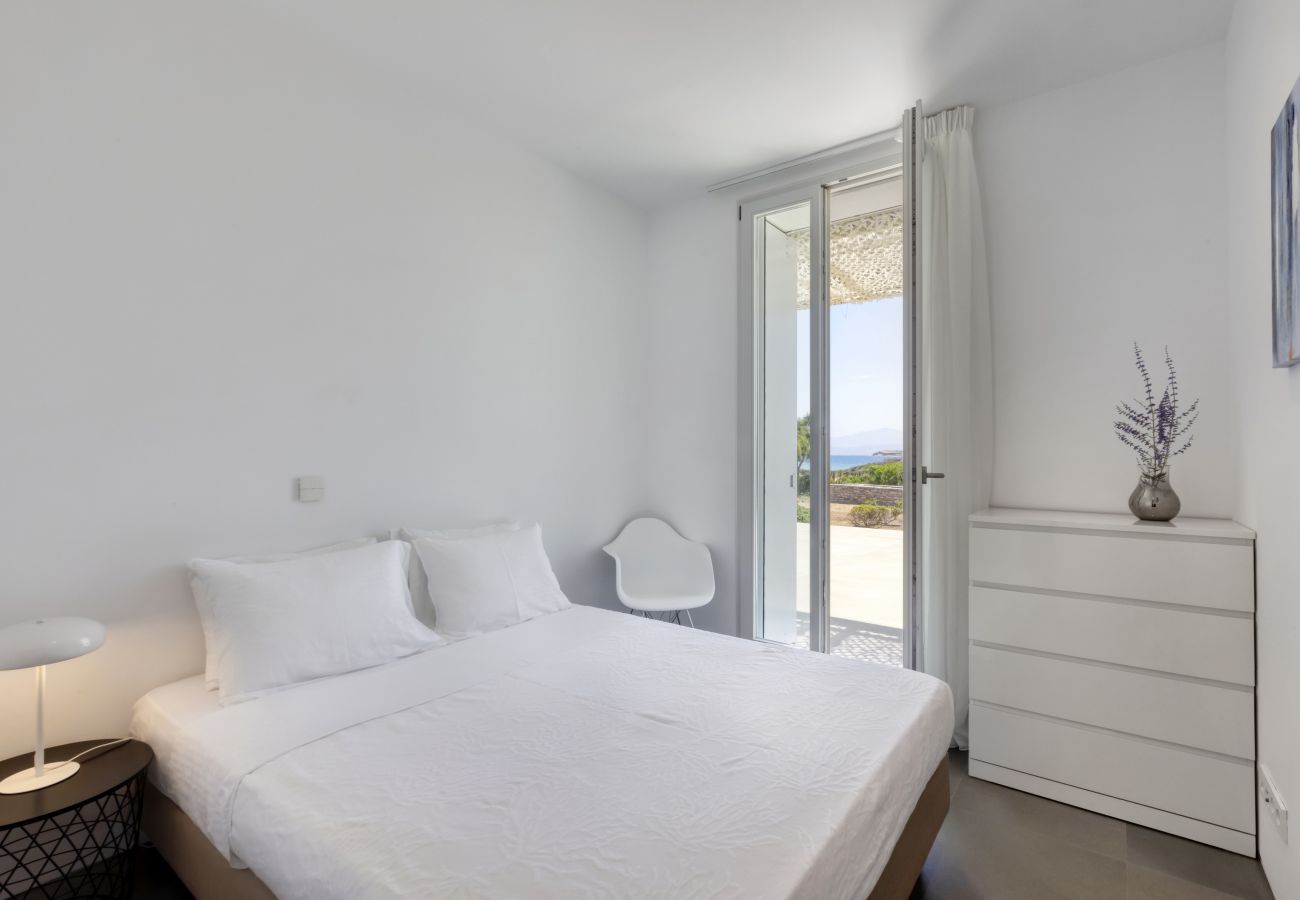 Villa in Santa Maria - Luxuriousness and Coastal Design