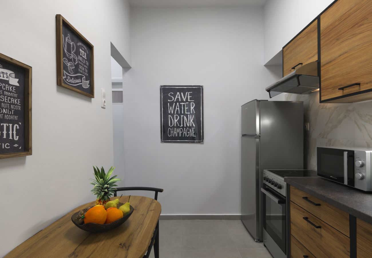 Studio in Piraeus - Pireus strategically located studio