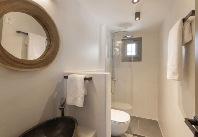 Villa in Antiparos - Traditional Villa Astra in Antiparos with Private Pool Villa in Antiparos - Traditional Villa Astra in Antiparos with Private Pool