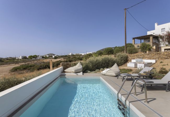 Villa in Antiparos - Traditional Villa Astra in Antiparos with Private Pool Villa in Antiparos - Traditional Villa Astra in Antiparos with Private Pool