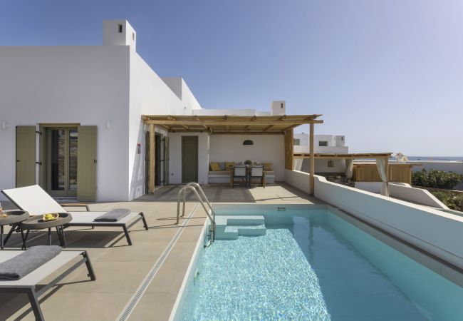 Villa in Antiparos - Traditional Villa Astra in Antiparos with Private Pool Villa in Antiparos - Traditional Villa Astra in Antiparos with Private Pool