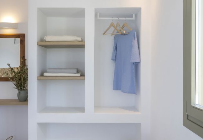 Villa in Antiparos - Luxury Villa Almyra in Agios Georgios Villa in Antiparos - Luxury Villa Almyra in Agios Georgios