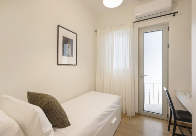 Apartment in Athens - Stylish 2BR pays homage to timeless charm. Apartment in Athens - Stylish 2BR pays homage to timeless charm.