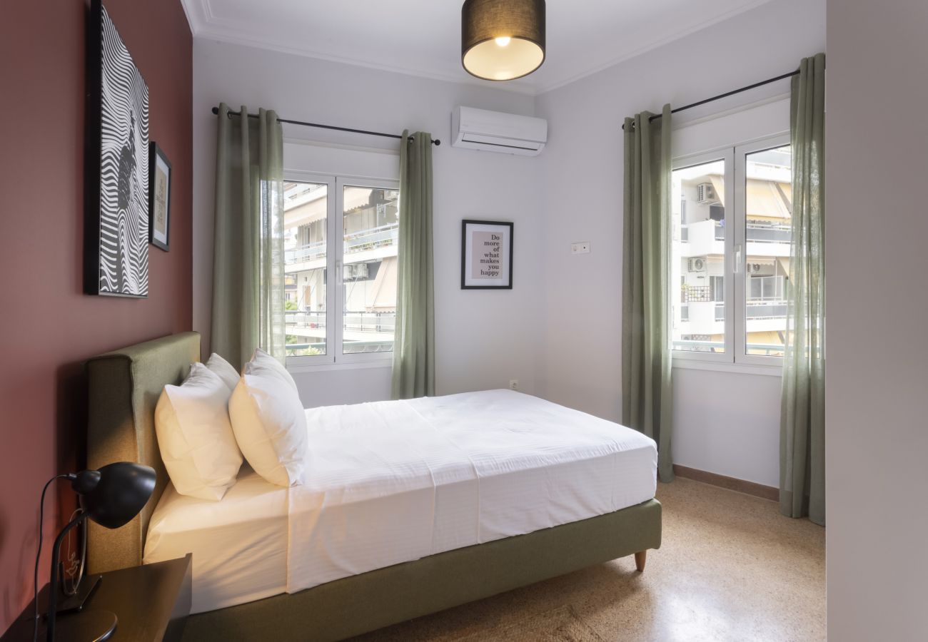 Apartment in Athens - Vibrant RENOV 2BR space in the heart of Athens.