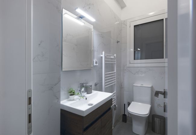 Apartment in Athens - A Stunning Urban Sanctuary With A View Apartment in Athens - A Stunning Urban Sanctuary With A View